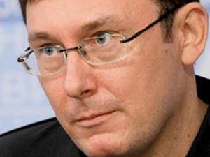 Сандей Аделаджа обязался не выезжать из Украины до завершения следствия