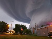 В США бушуют ветры опасных перемен