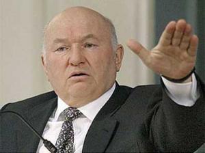 Лужков объявил гей-парады