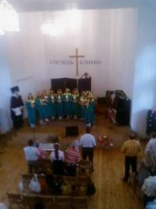 23 мая молодежь Гродненской области собралась в одной из поместных церквей (г.Березовка) для того, чтобы вместе отметить праздник Пятидесятницы